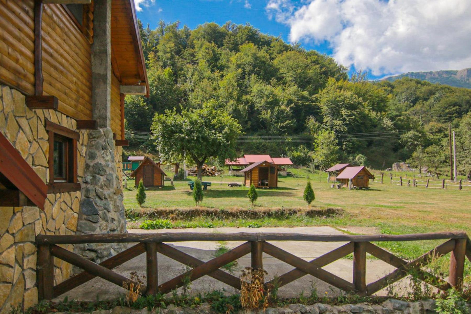 Camp &Apartmens Scepanovic Мойковац Экстерьер фото