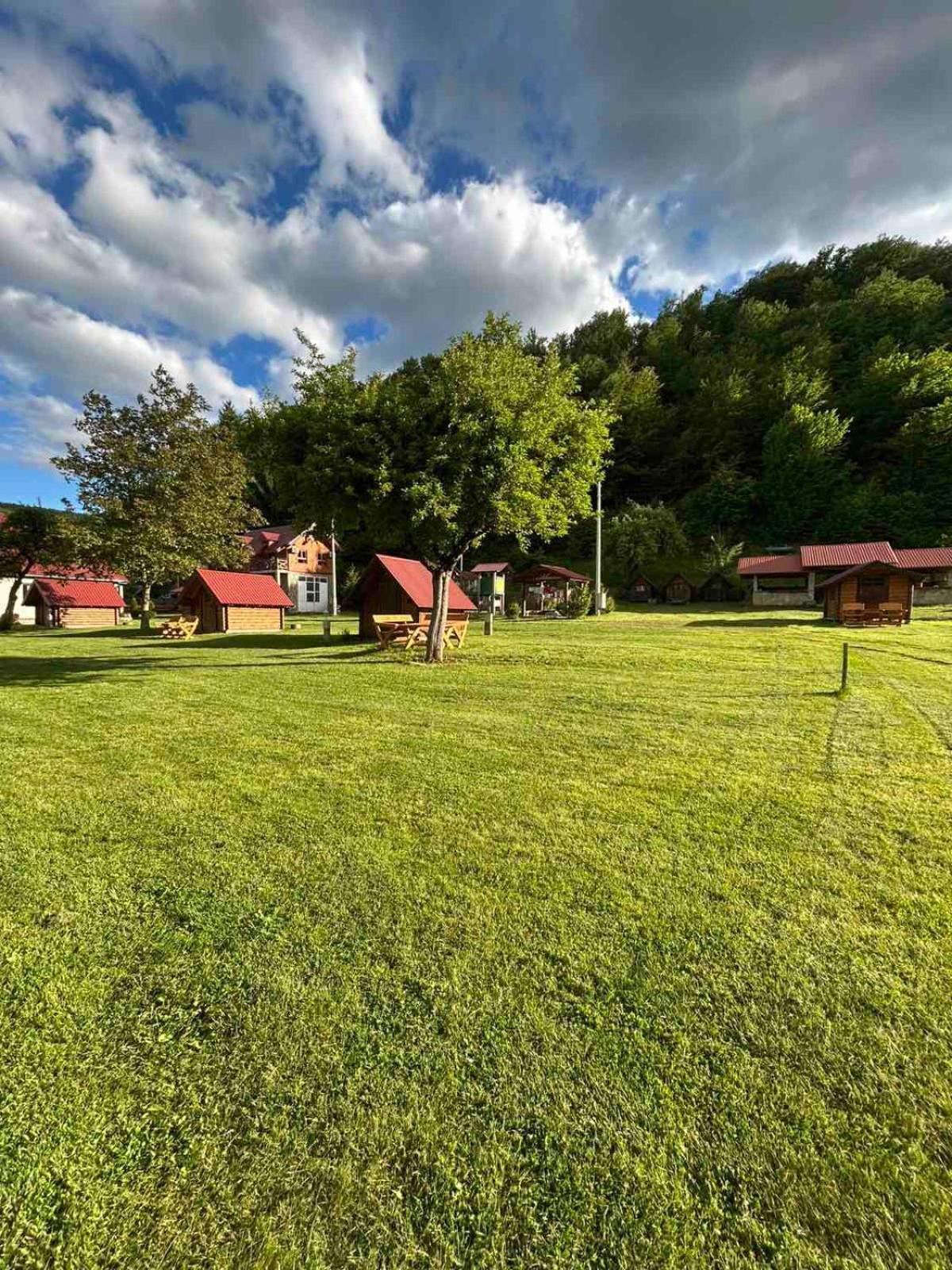 Camp &Apartmens Scepanovic Мойковац Экстерьер фото